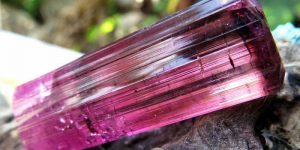 💎】 LA TURMALINA ROSA O RUBELITA: Propiedades, Usos y limpieza